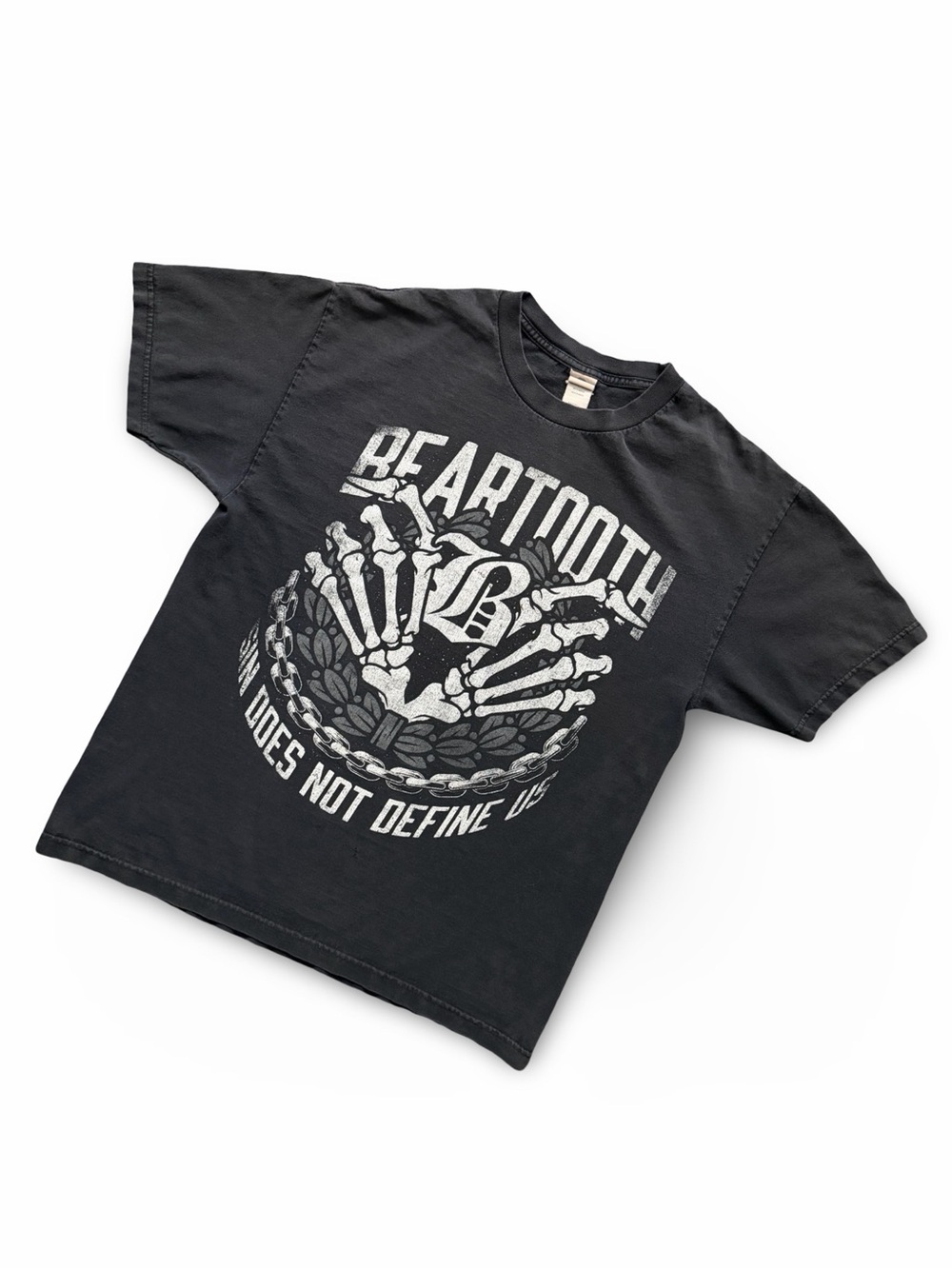 Vintage Y2K Beartooth Graphic T-Shirt